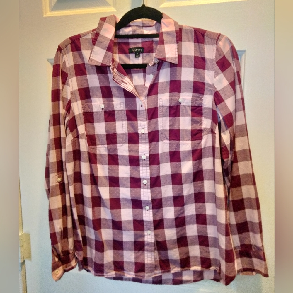 Talbot's Button Down Long Sleeve Shirt